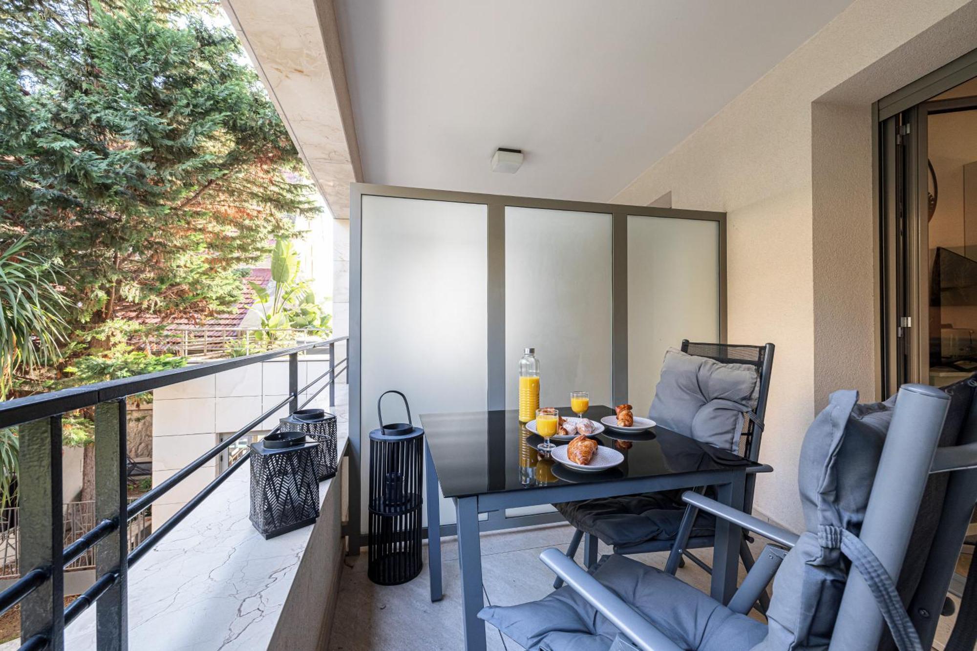 Studio Centre Terrasse Climatisation 50M Plage Ментона Екстериор снимка