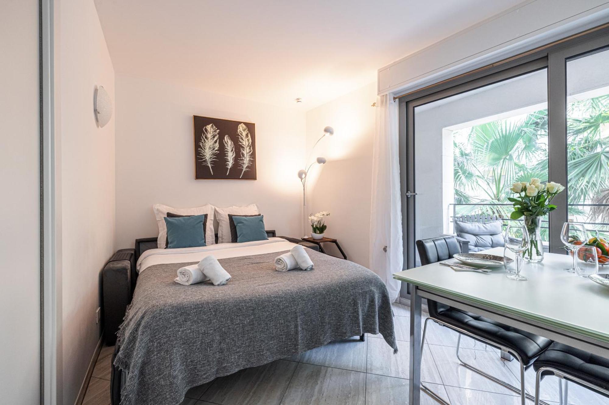 Studio Centre Terrasse Climatisation 50M Plage Ментона Екстериор снимка