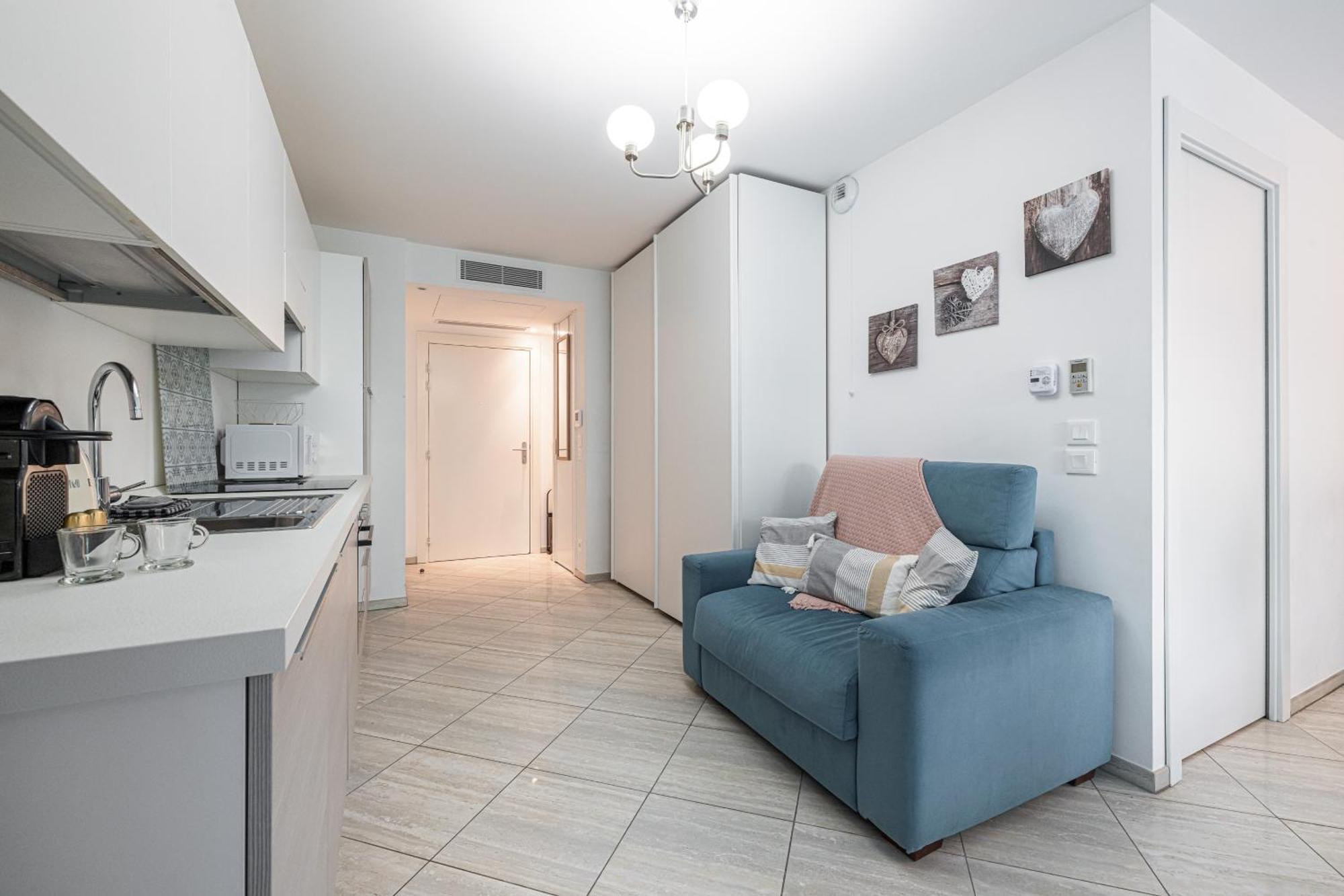 Studio Centre Terrasse Climatisation 50M Plage Ментона Екстериор снимка