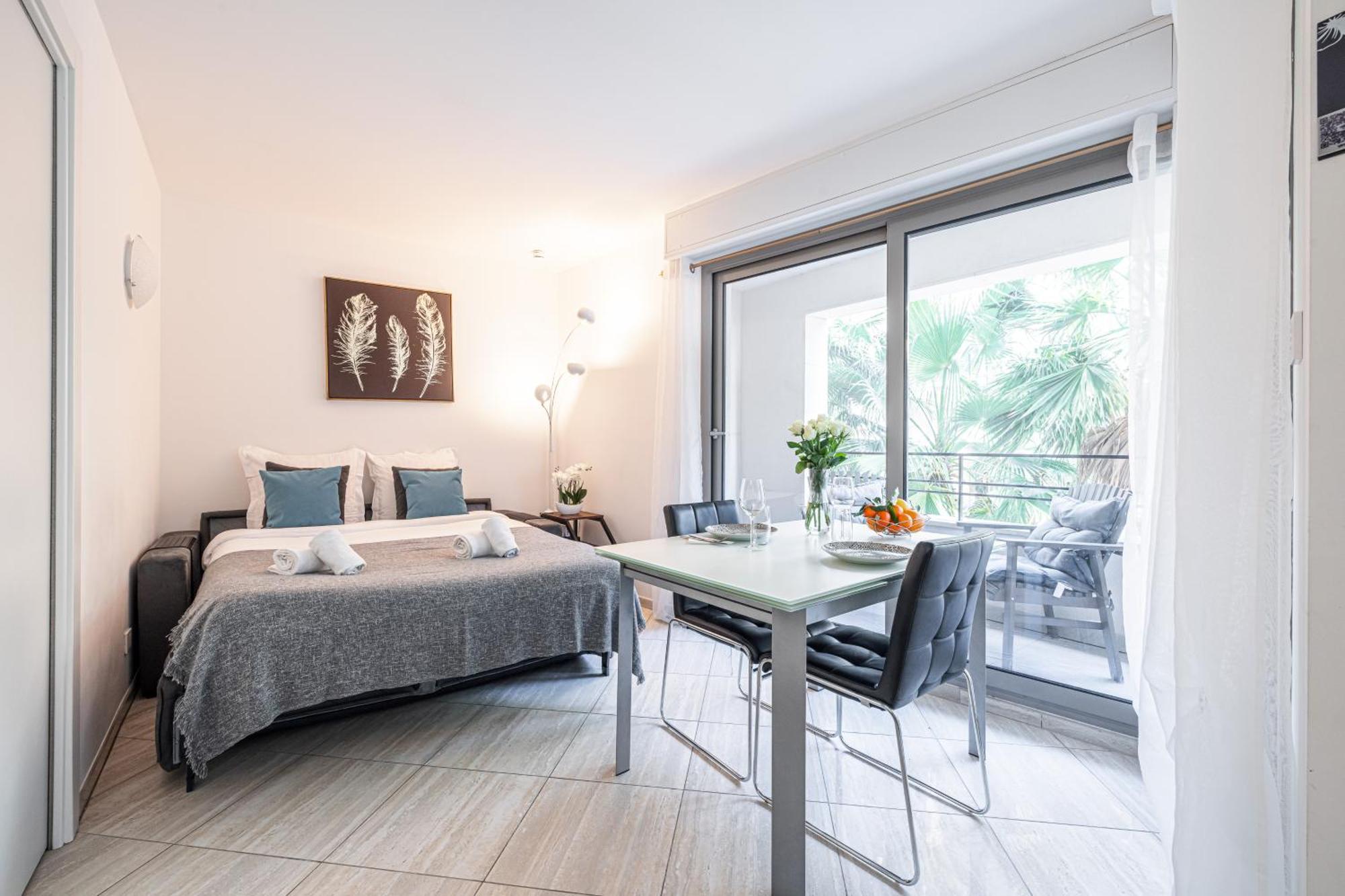 Studio Centre Terrasse Climatisation 50M Plage Ментона Екстериор снимка